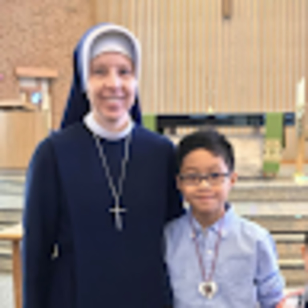 Meet your Posher, Cora